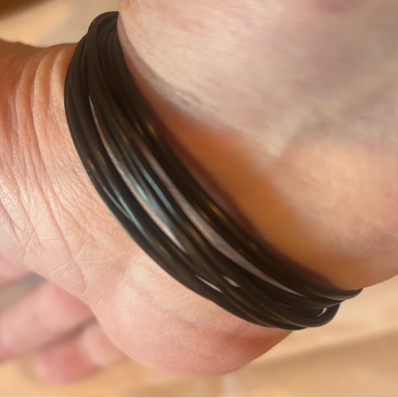 NWOT Silver and Black leather adjustable bracelet with green crystal accents. - Picture 5 of 7